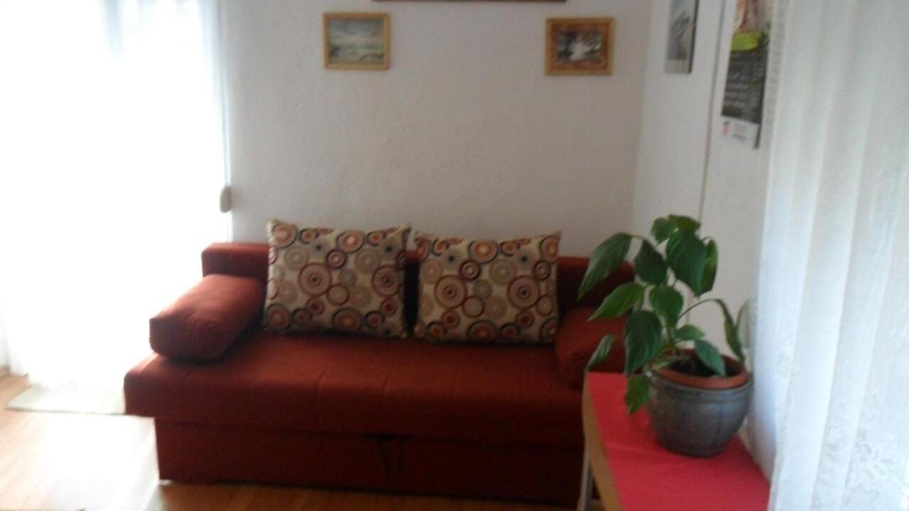 סאלי Apartment Ralje מראה חיצוני תמונה